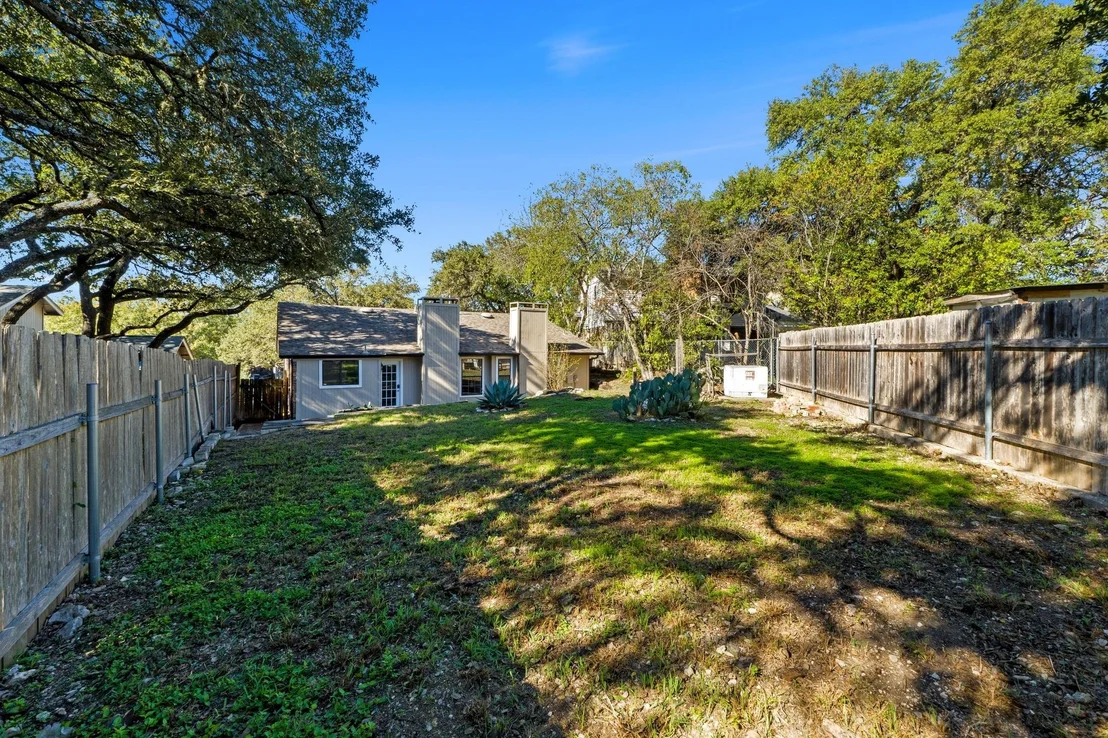 Photo of 6601 Sunstrip DR