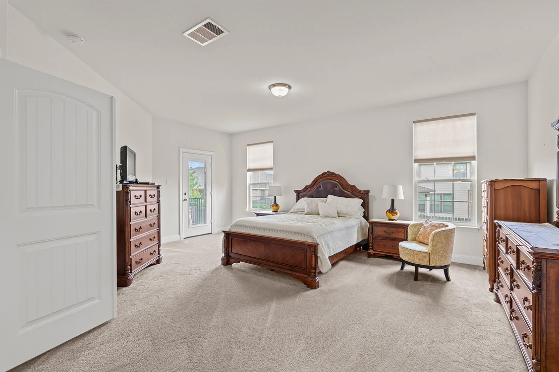 Photo of 18720 Star Gazer WAY