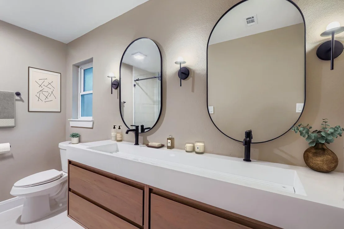 Photo of 11703 Oak Knoll DR
