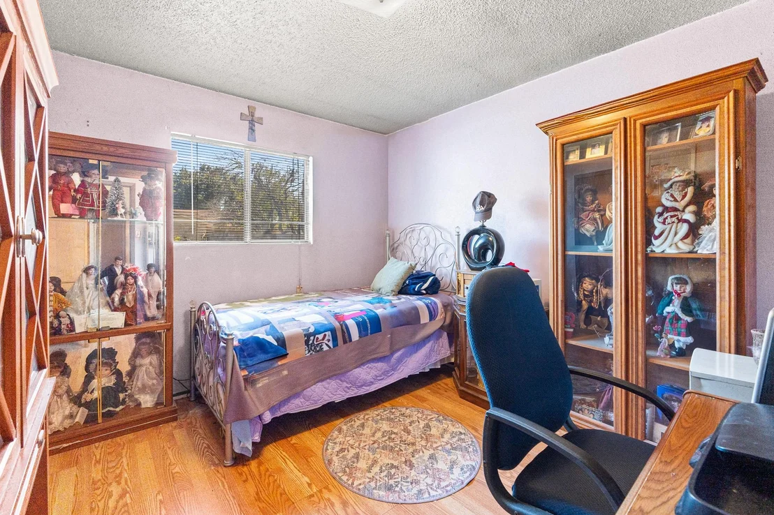Photo of 2801 SMITH Ave