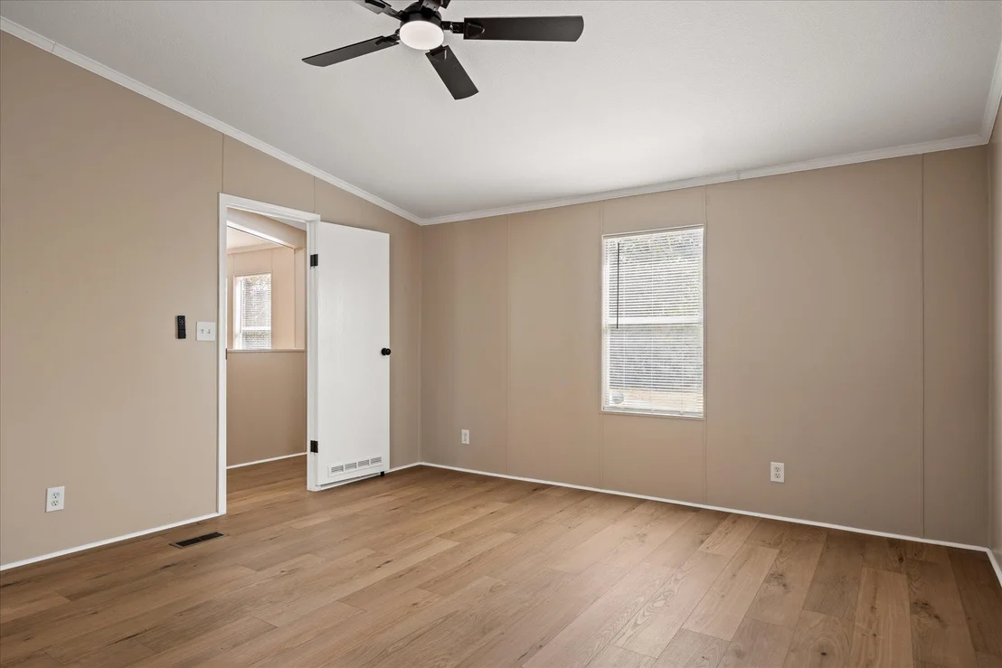 Photo of 411 Texas Oak DR