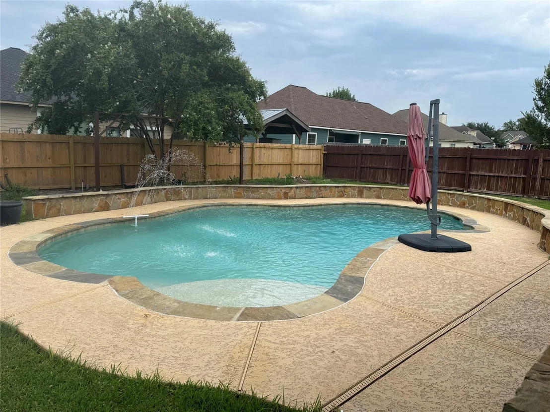 Photo of 125 Rose Mayer LOOP