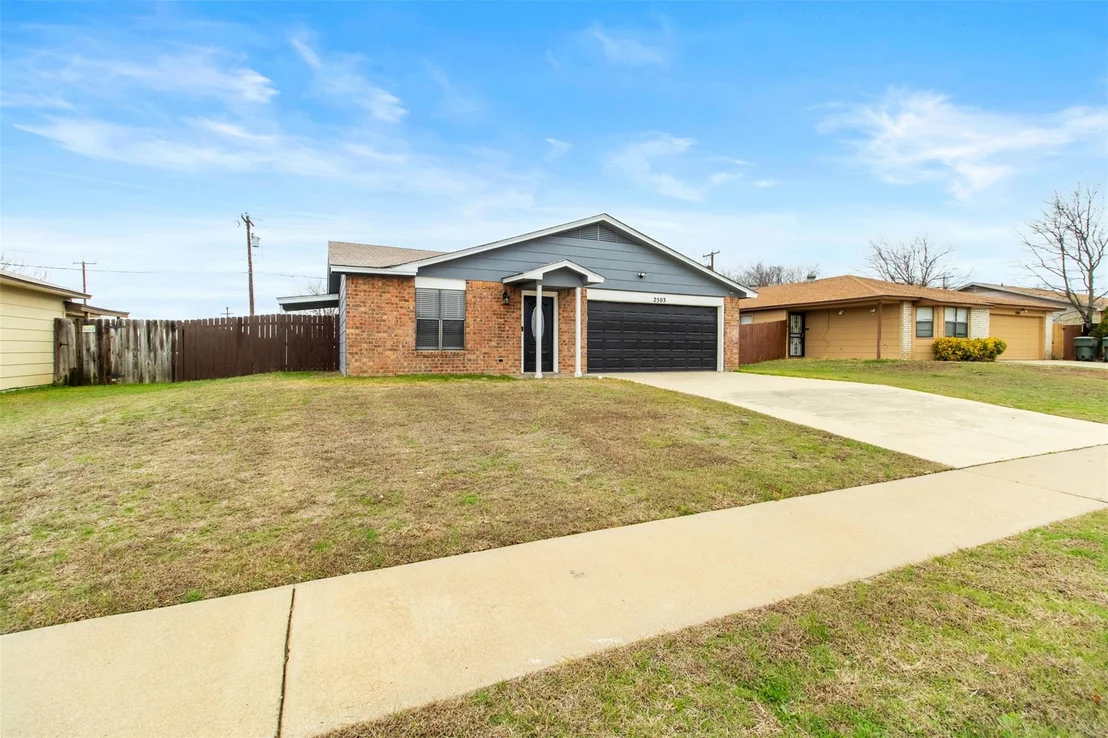 Photo of 2503 Mark DR