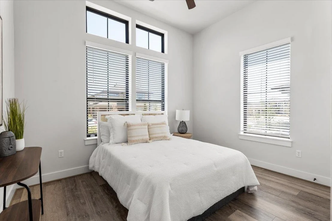 Photo of 9104 Looksee LN