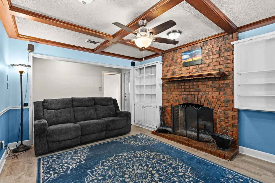 Photo of 310 County Road 3080