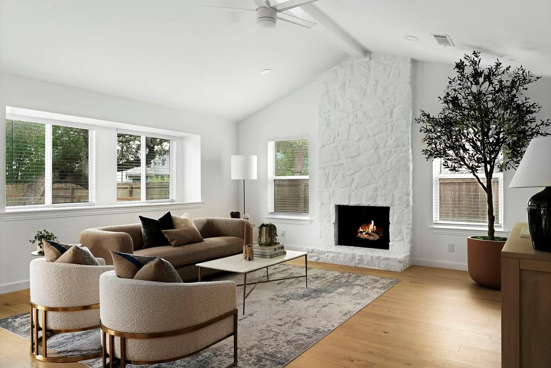 Photo of 5405 Porsche LN