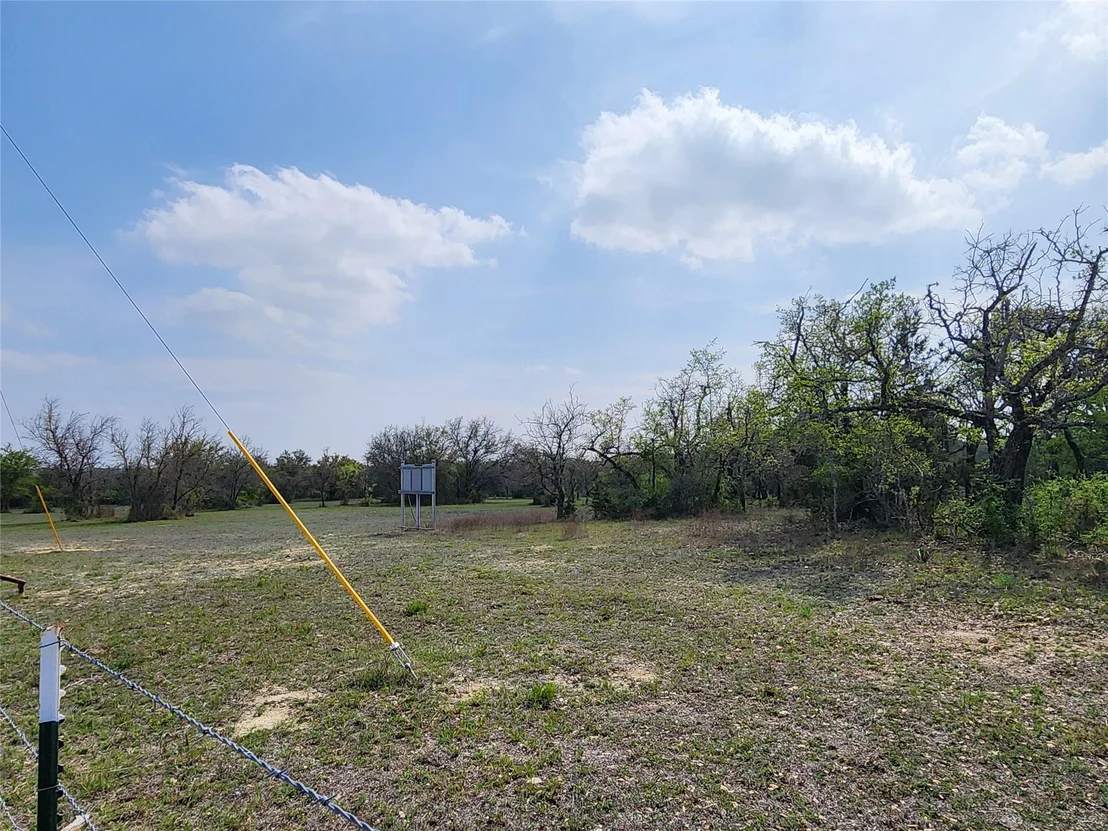 Photo of 212 Oak Glen LN