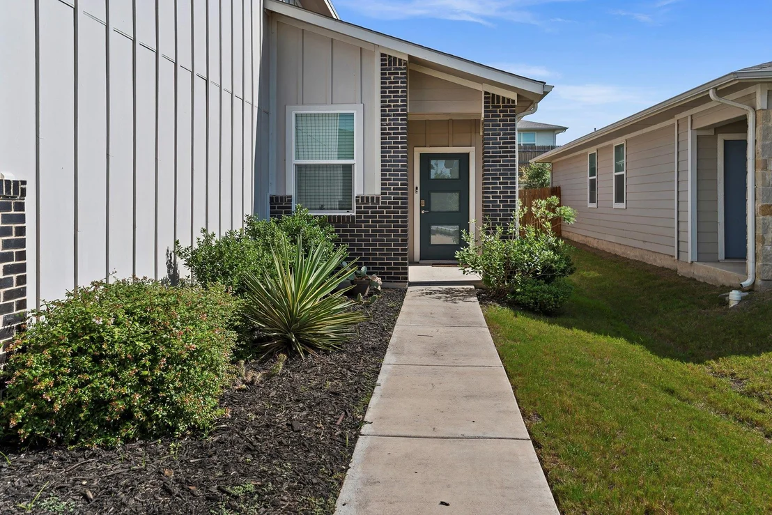 Photo of 7707 Jackson Graham DR