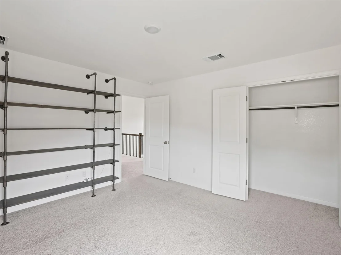 Photo of 1328 Brescia WALK