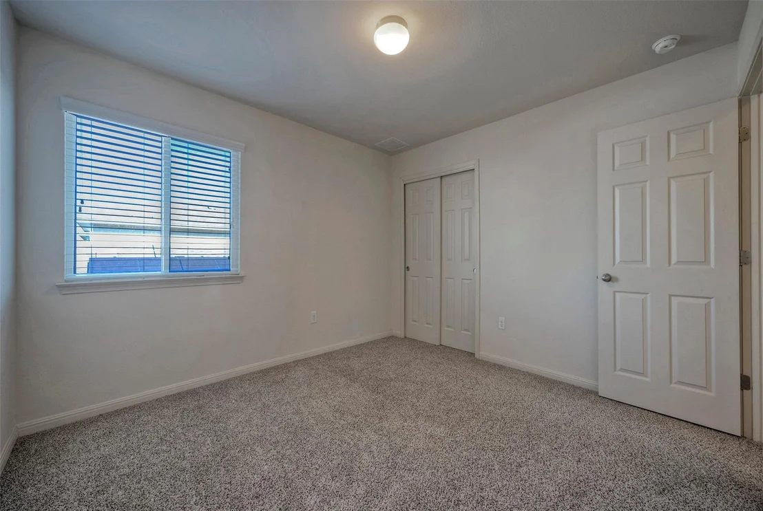 Photo of 18312 Mammoth Cave BLVD