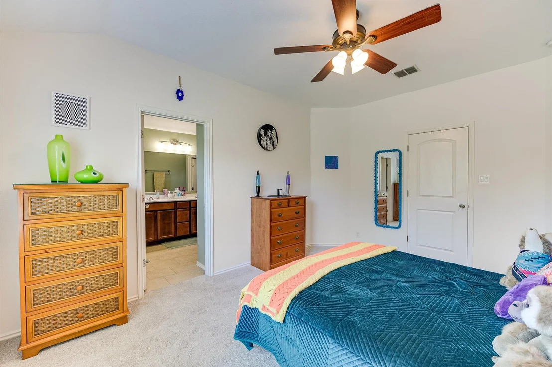 Photo of 536 Dragon Ridge RD