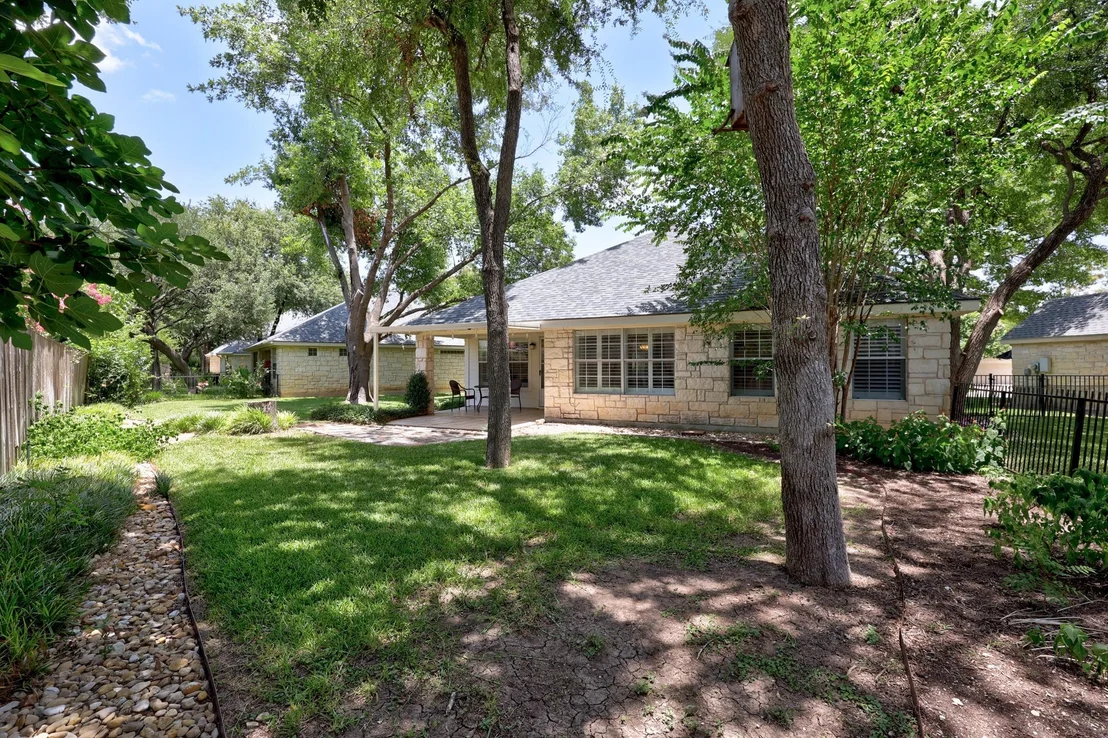 Photo of 110 Village DR