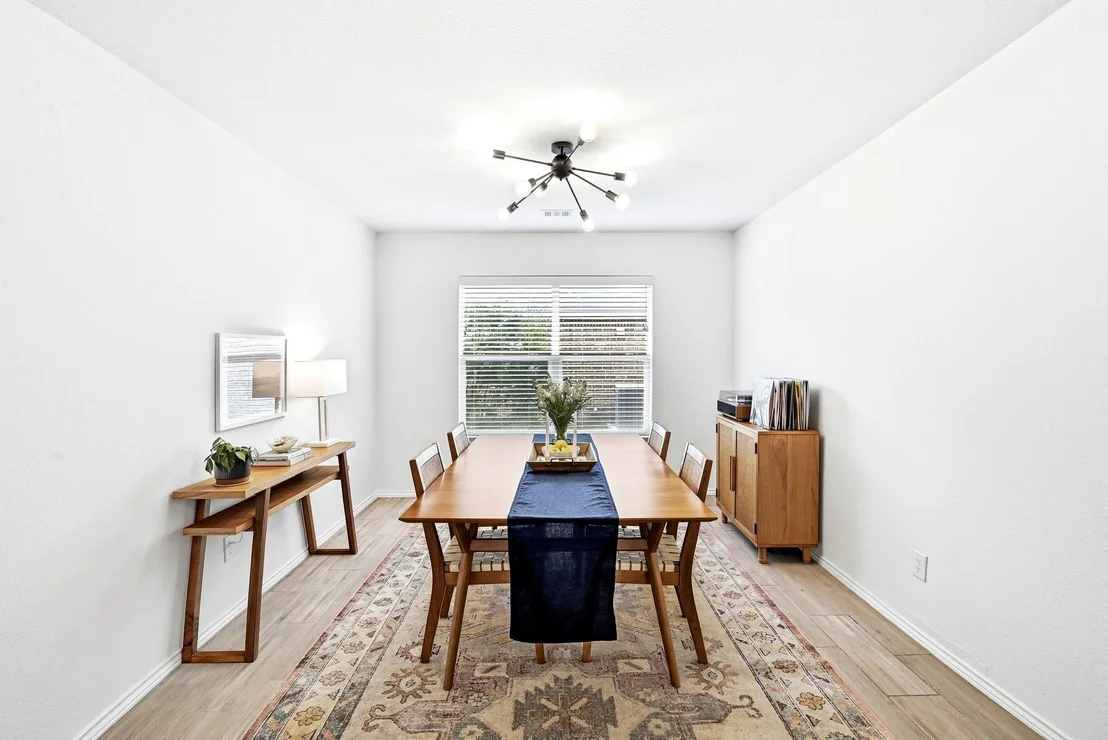 Photo of 184 Coral Stone TRL