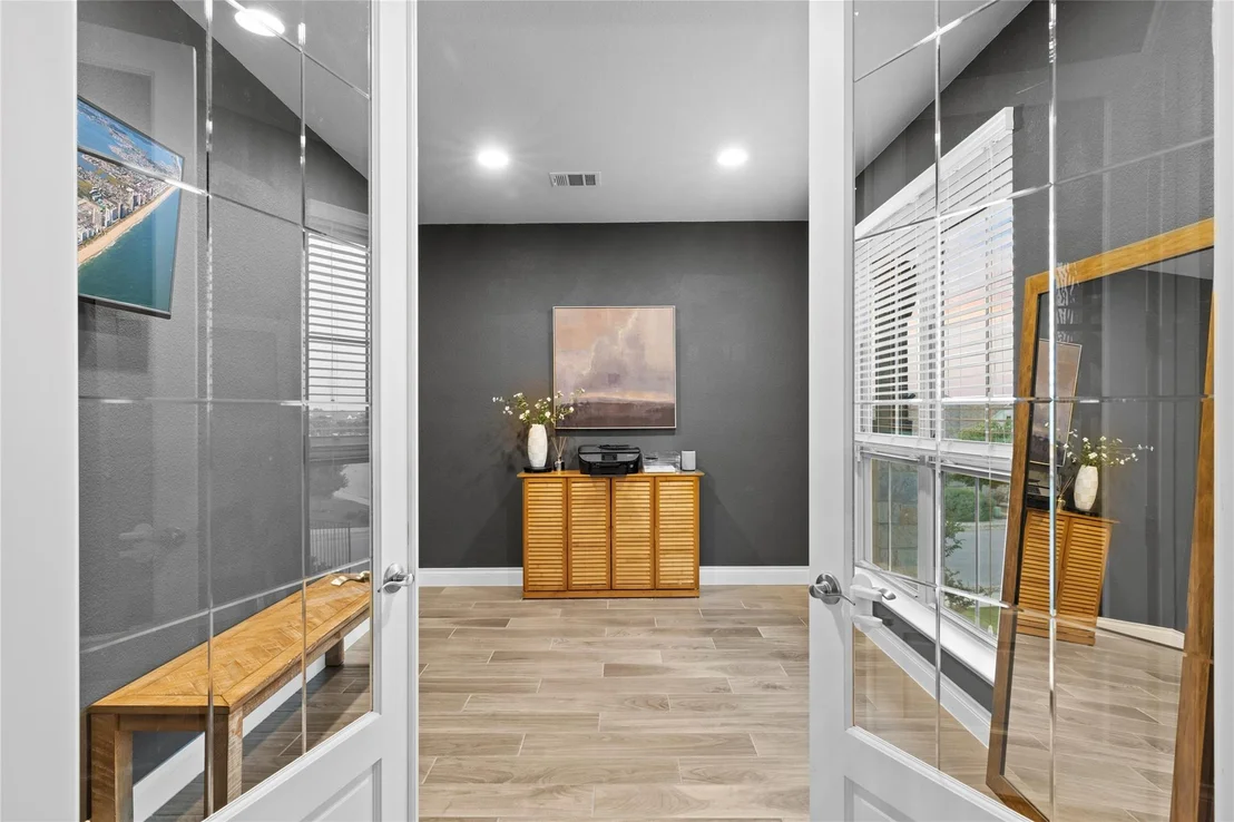 Photo of 177 Catani LOOP