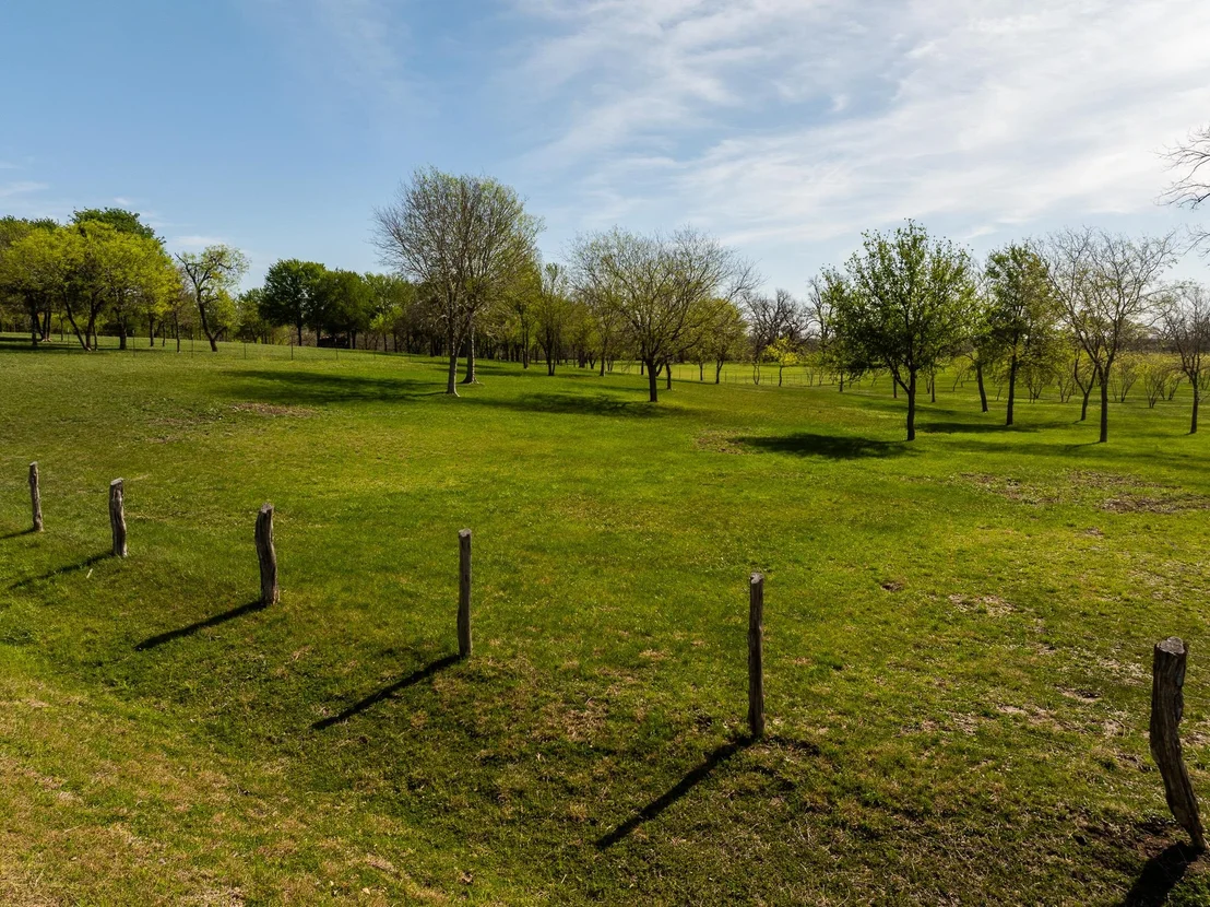 Photo of 2041 County Road 429