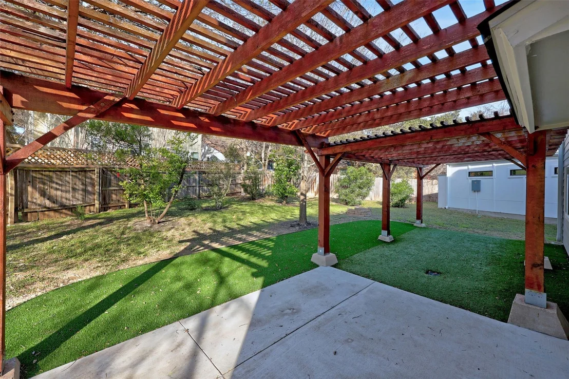 Photo of 3106 Leaf CIR