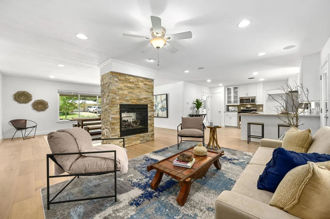 Photo of 1802 Corona DR