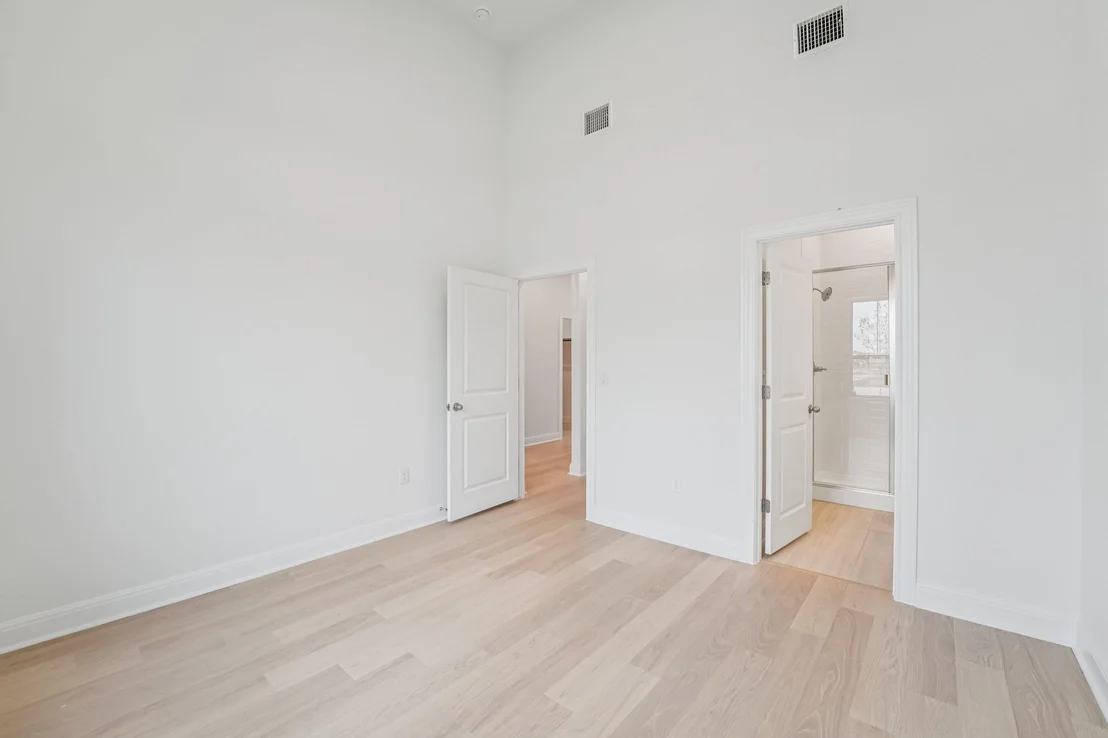 Photo of 243 Tenny LN