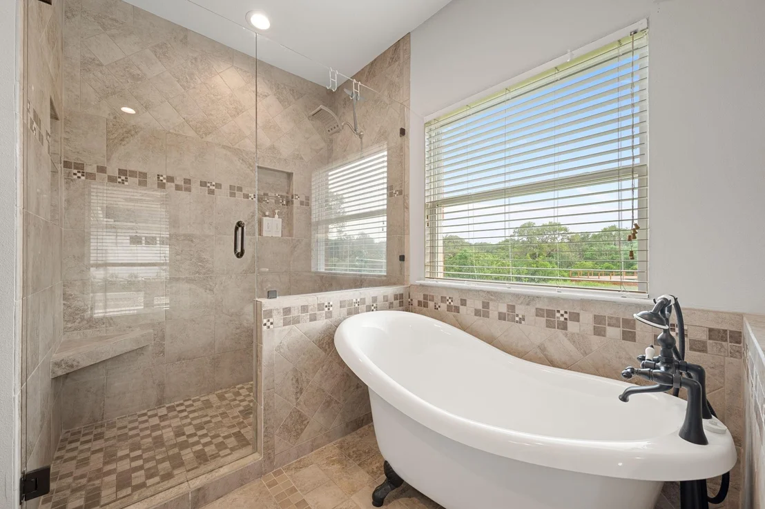 Photo of 622 Thousand Oaks LOOP
