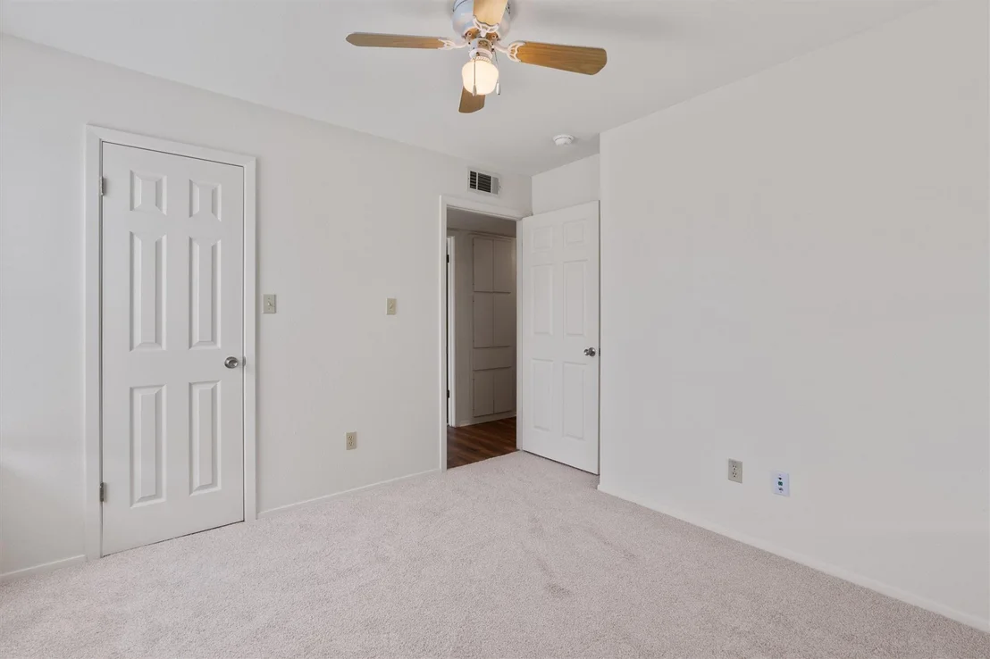 Photo of 716 Northern TRL