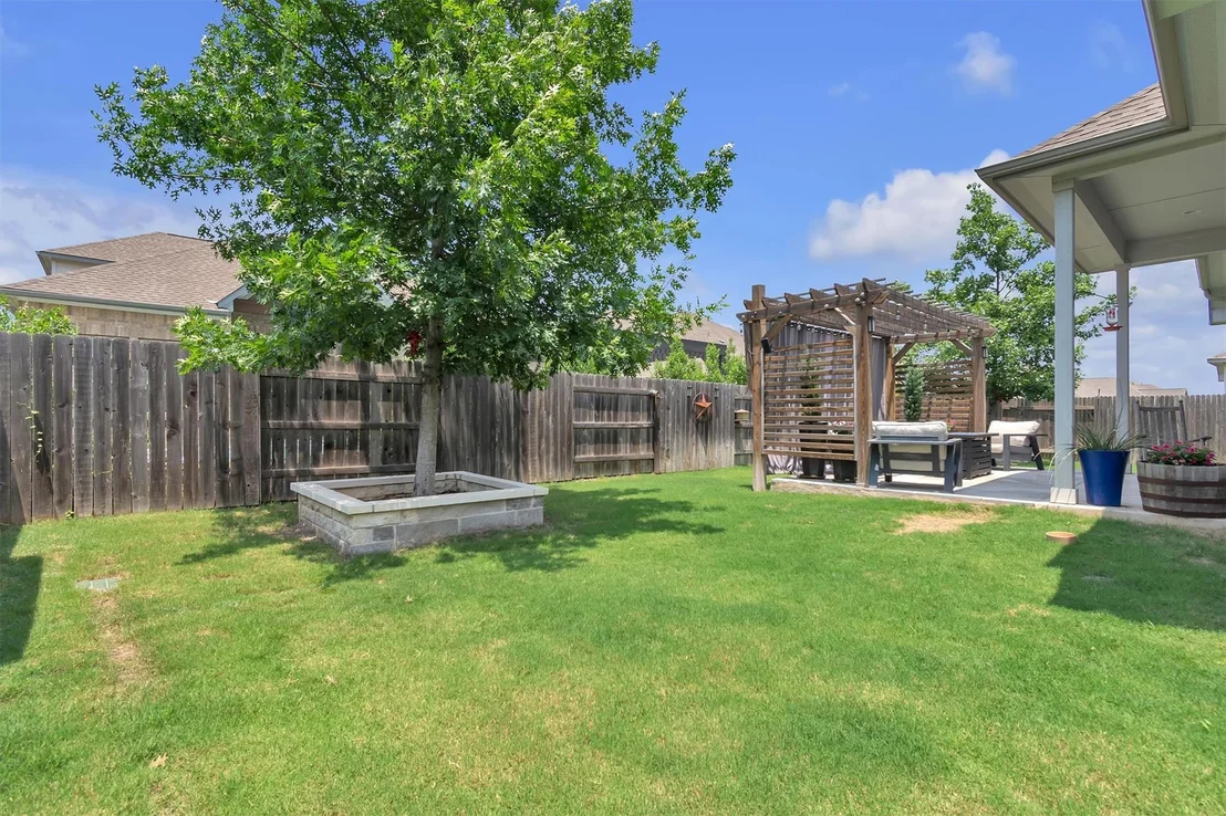 Photo of 321 Millard ST