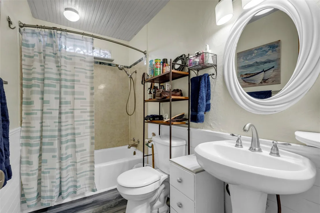 Photo of 23024 Round Mountain CIR