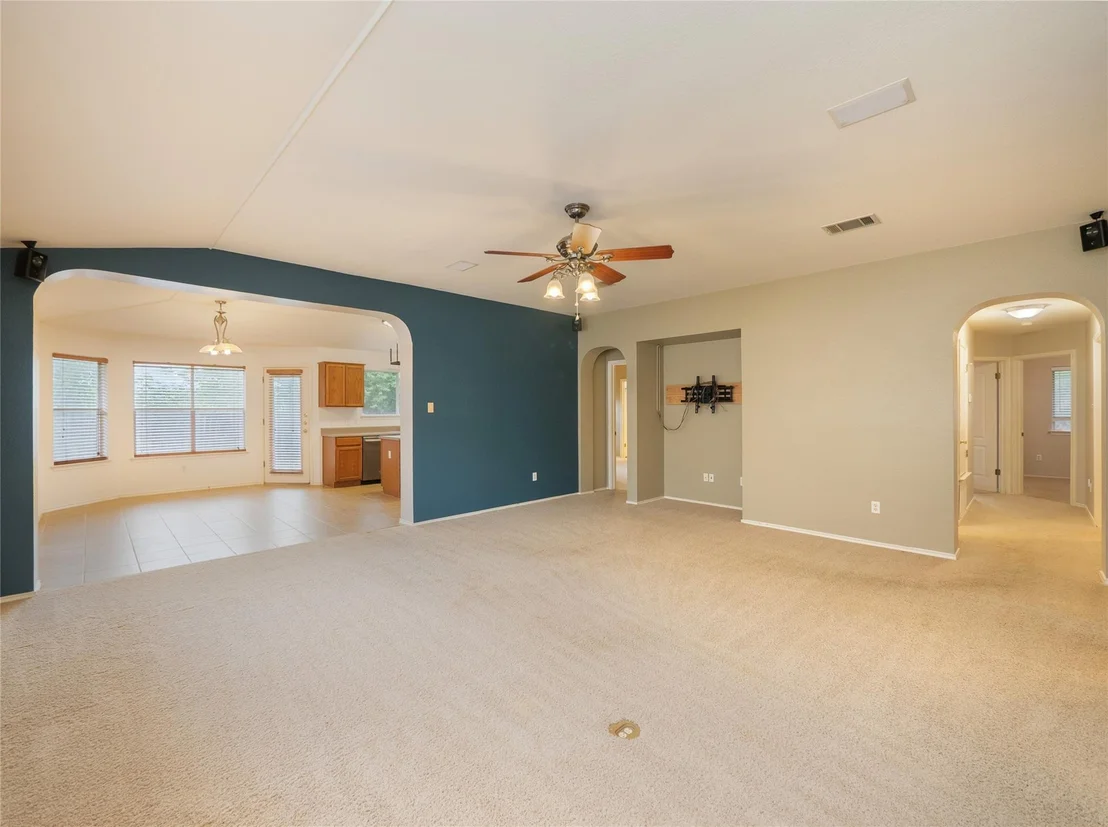 Photo of 121 Masonwood DR