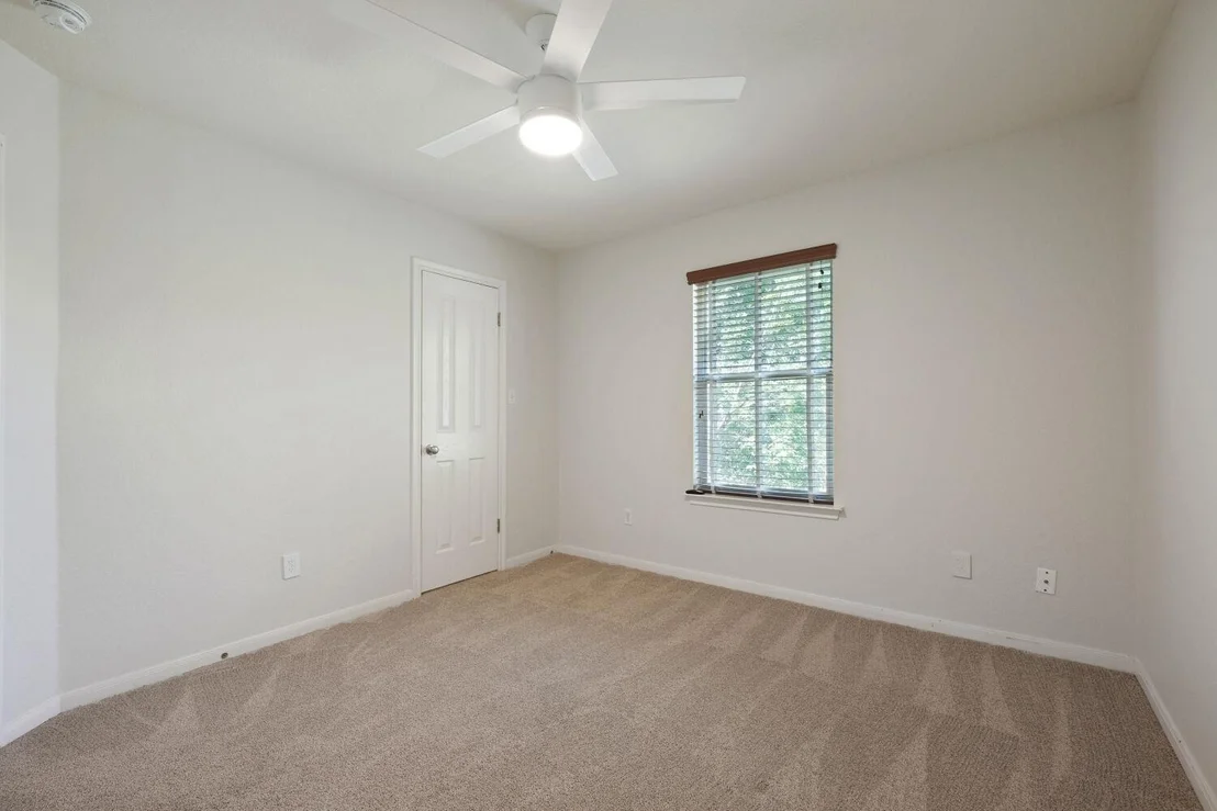 Photo of 5966 Mesa Verde CIR