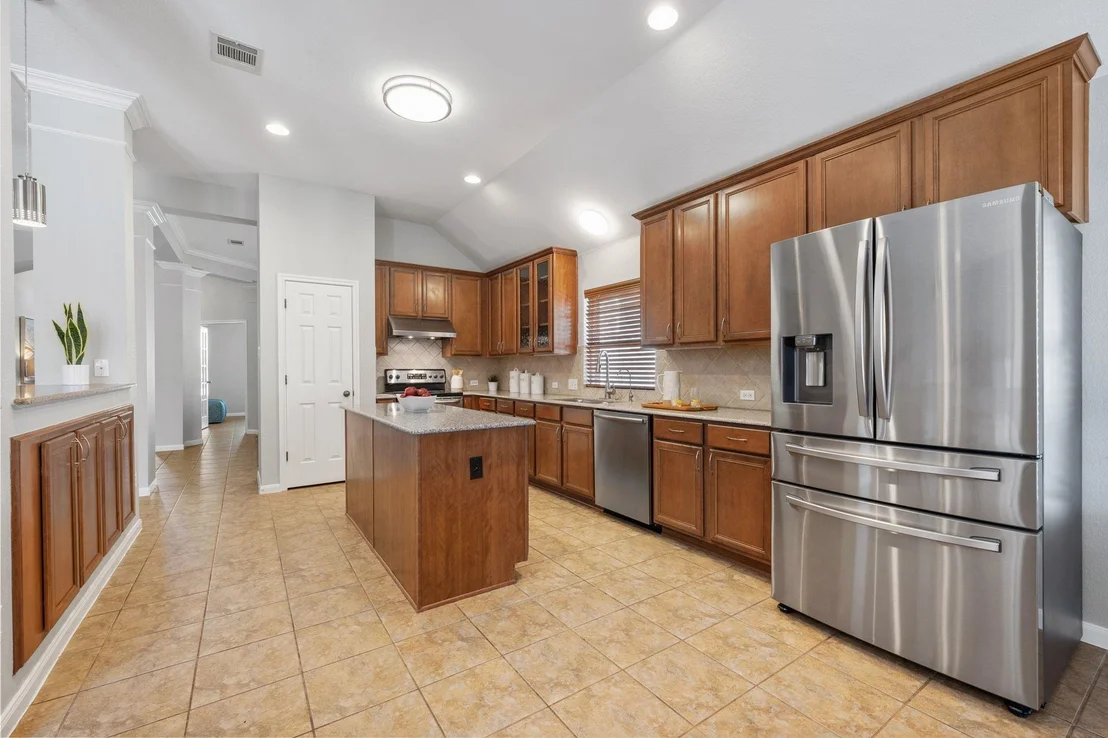 Photo of 9905 Savannah Ridge DR