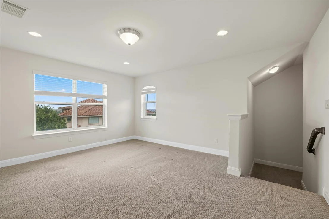 Photo of 2120 Buffalo Gap