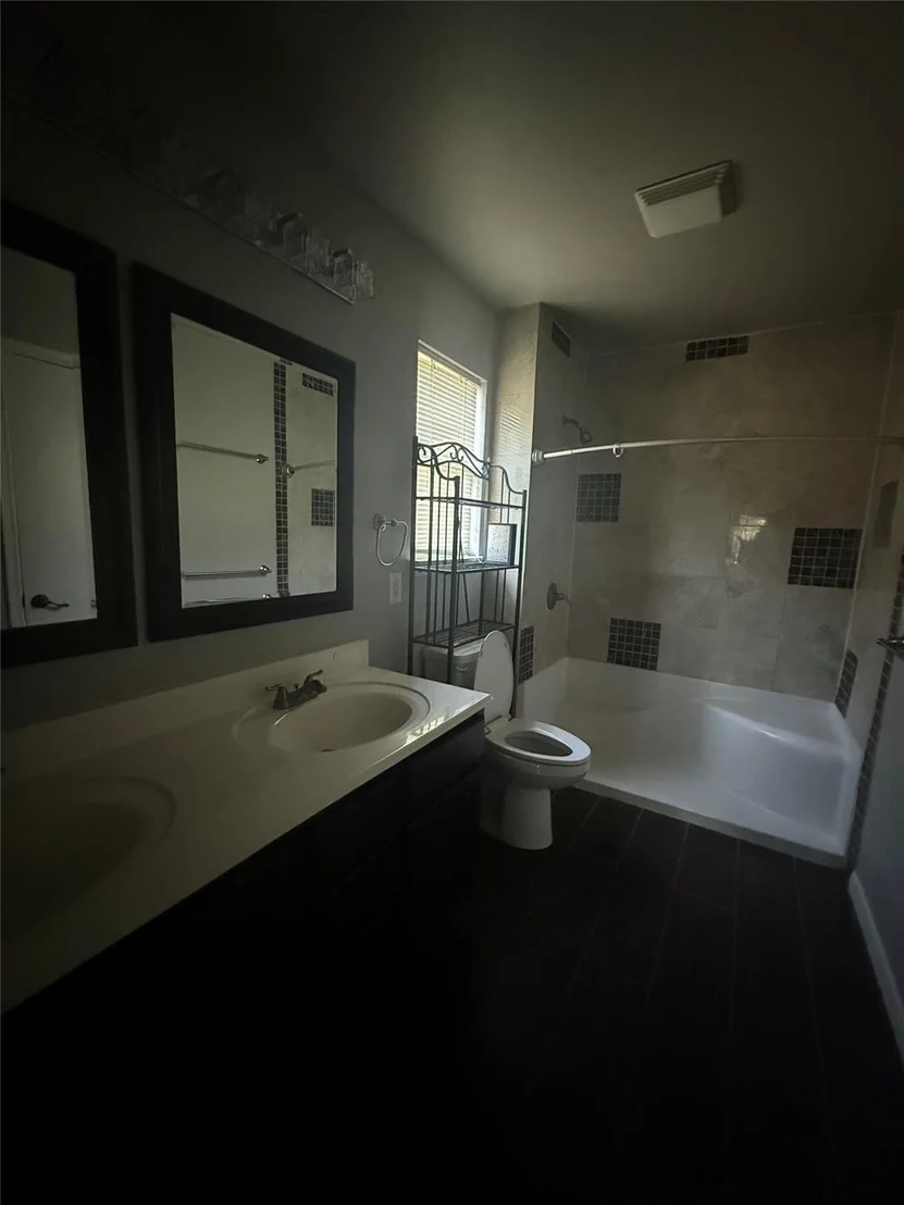 Photo of 219 Juniper DR