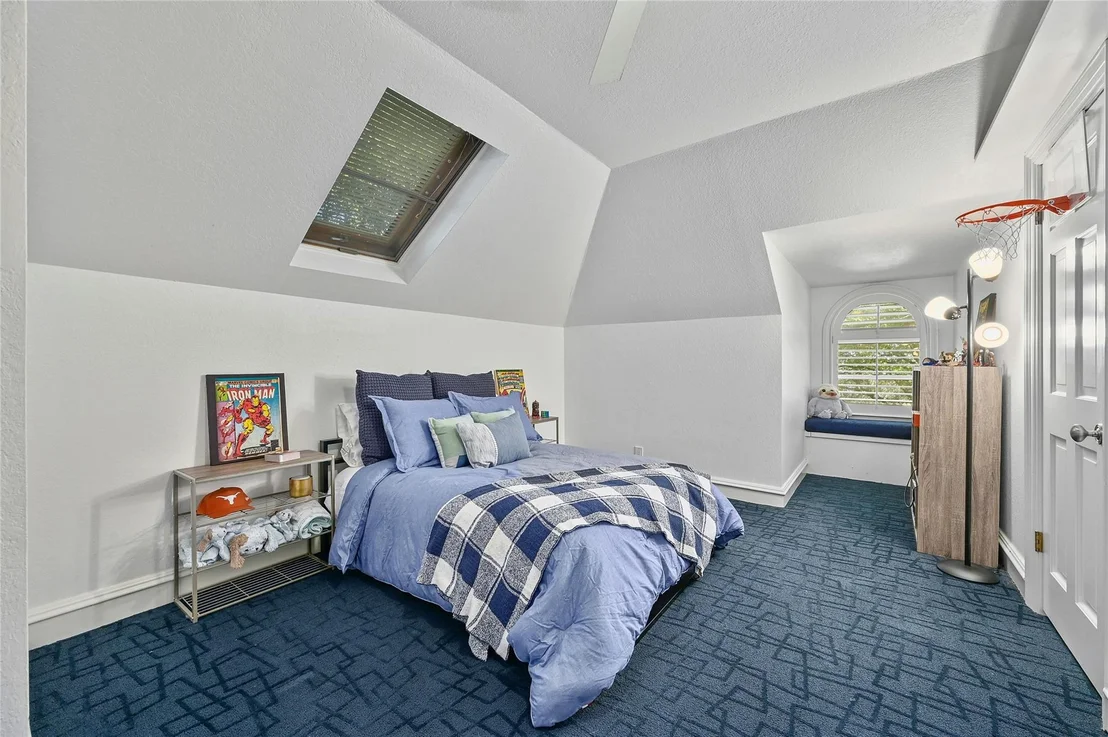 Photo of 2600 ALLSTON LN