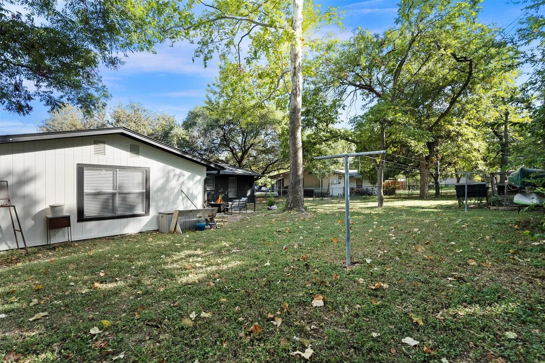 Photo of 8504 Contour DR