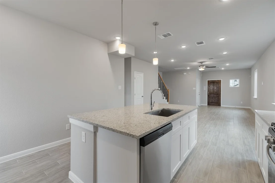 Photo of 340 Stellar Wind DR