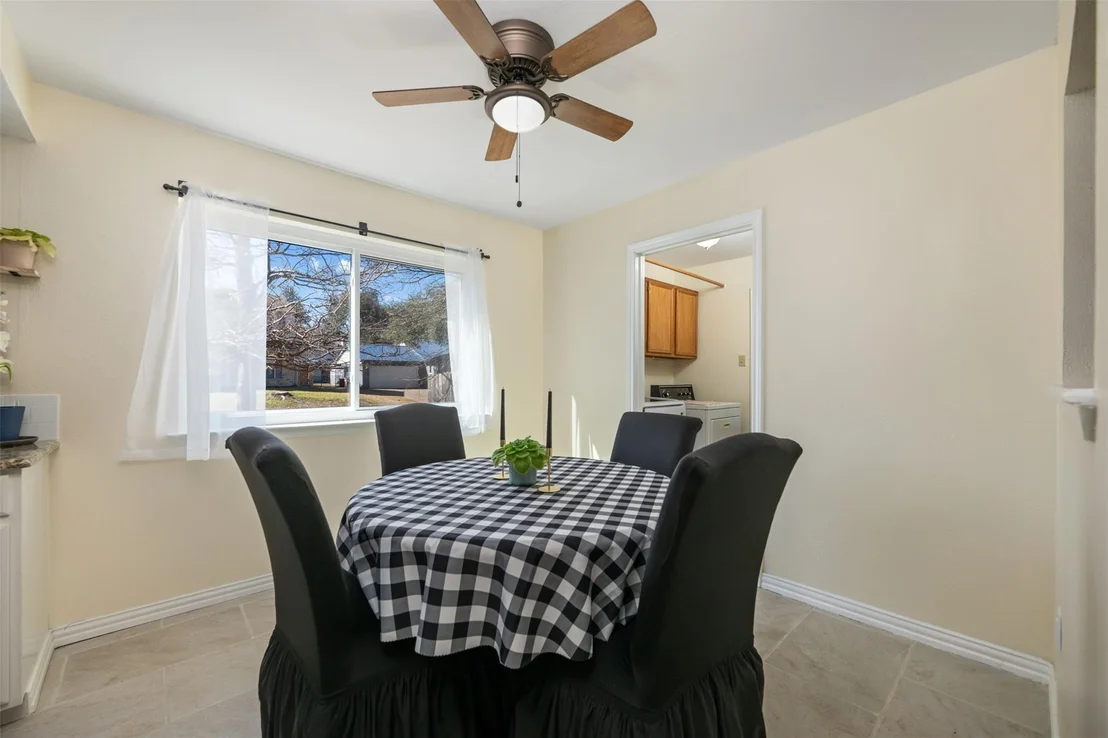 Photo of 1408 Doonesbury DR