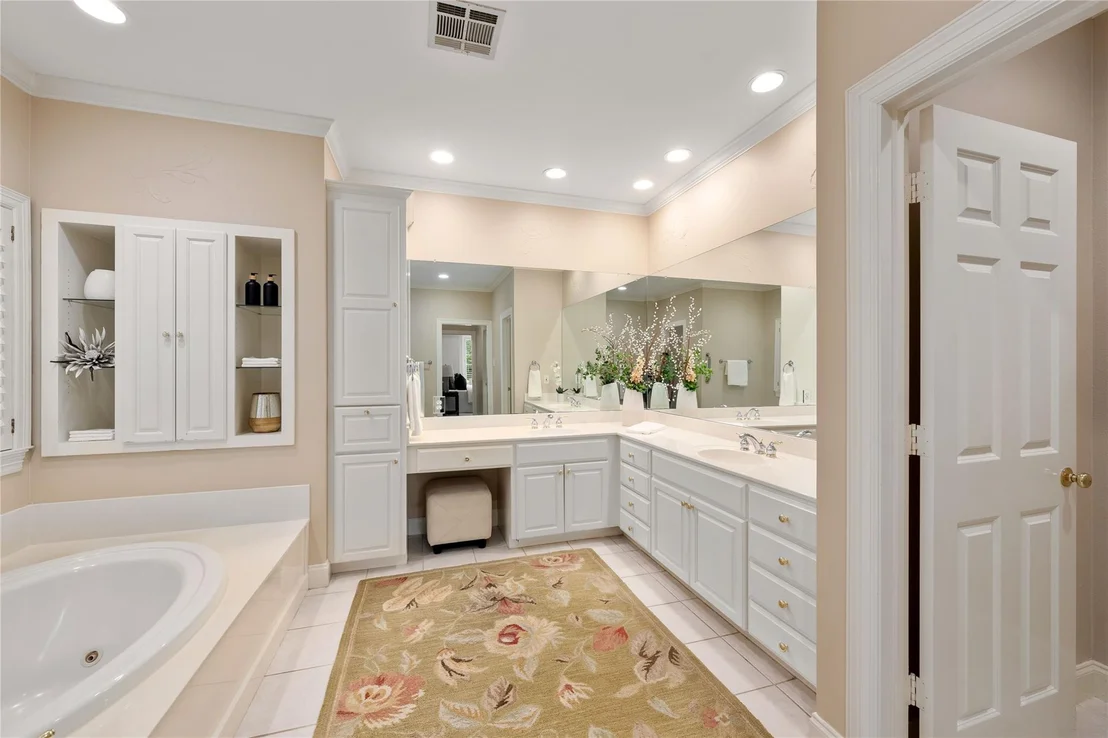 Photo of 2034 Oak Glen DR