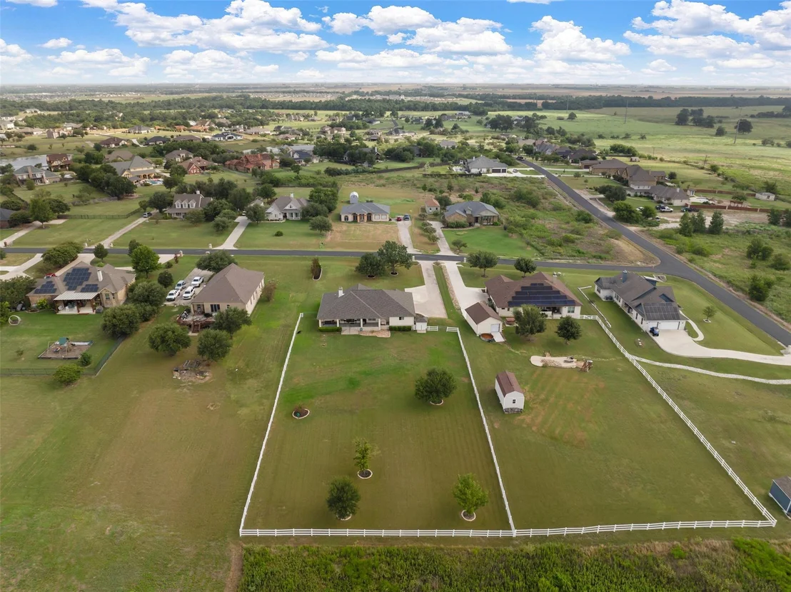 Photo of 111 Lookout CIR