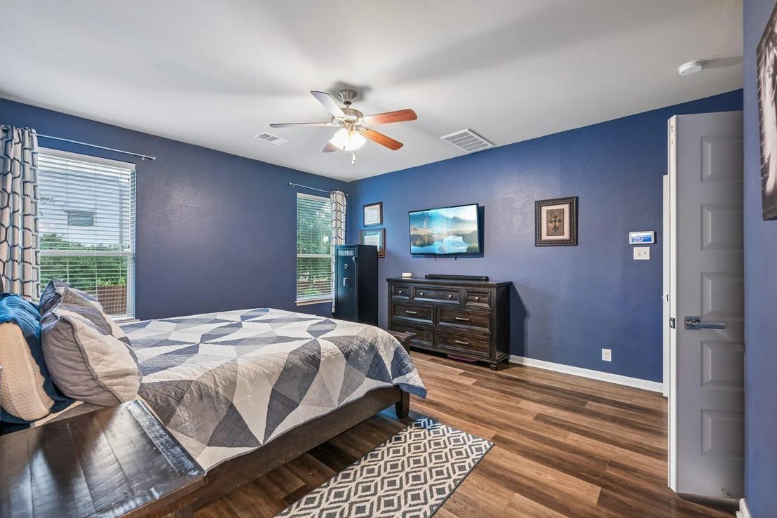 Photo of 2336 Lyla LN