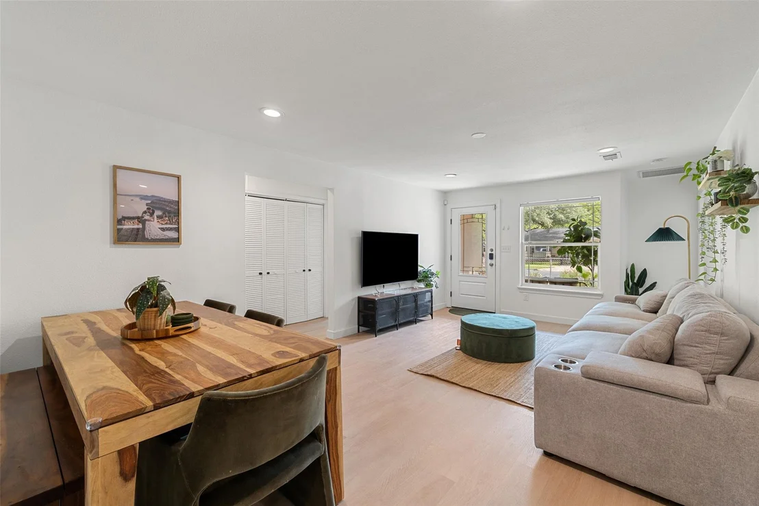 Photo of 3208 Goodwin Ave
