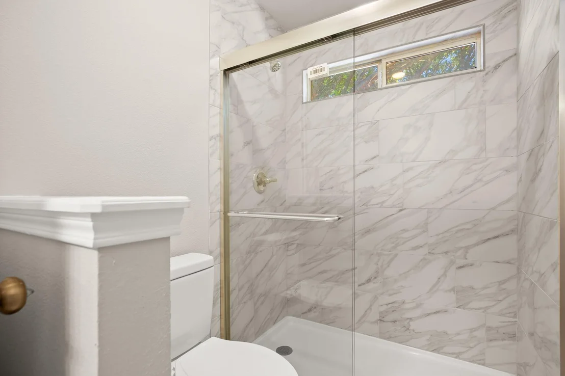 Photo of 106 Mockingbird CV