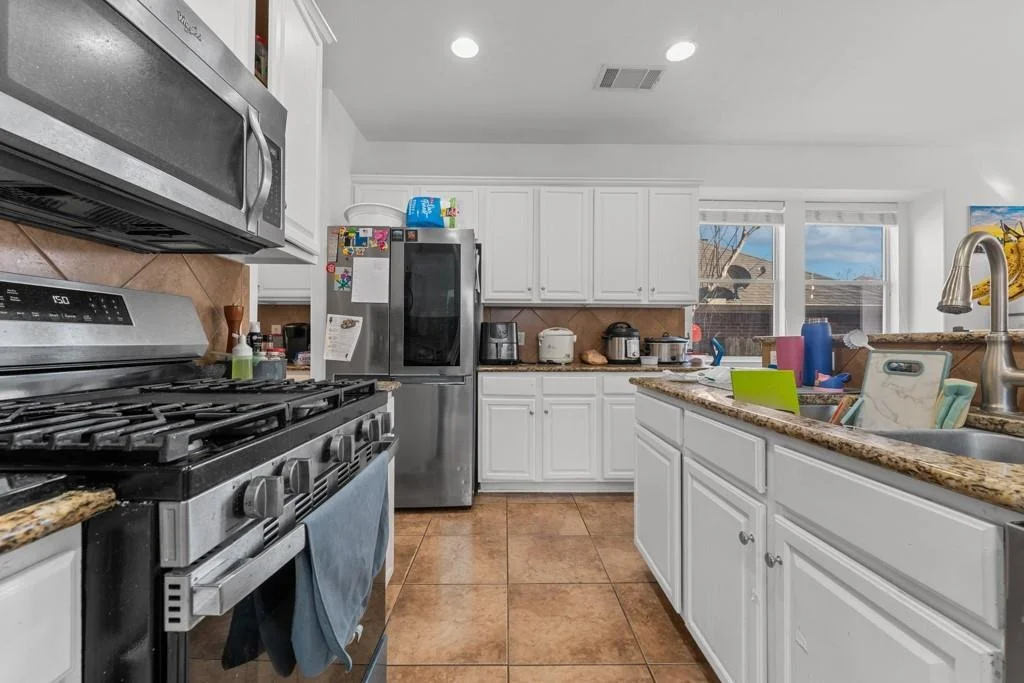 Photo of 1047 Giberson WAY