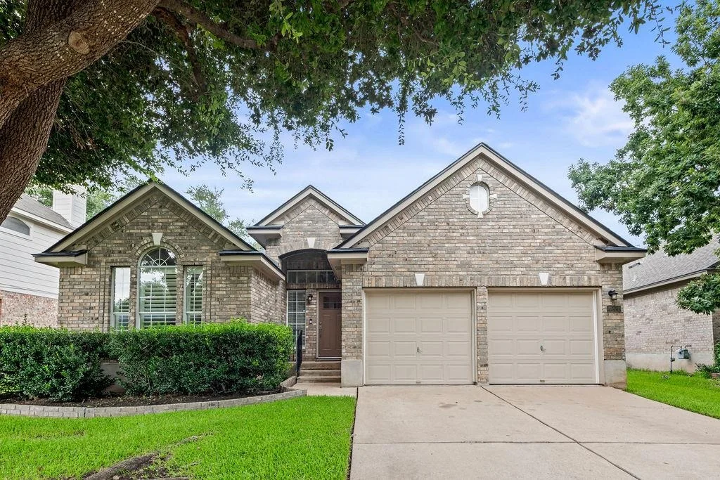 Photo of 4221 N Summercrest LOOP