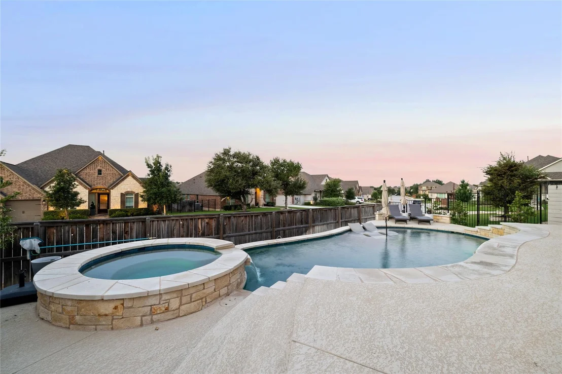 Photo of 177 Catani LOOP