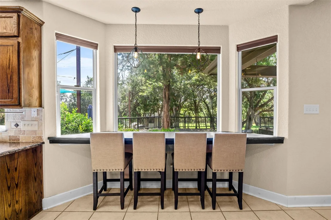 Photo of 5545 Cliff Estates RD