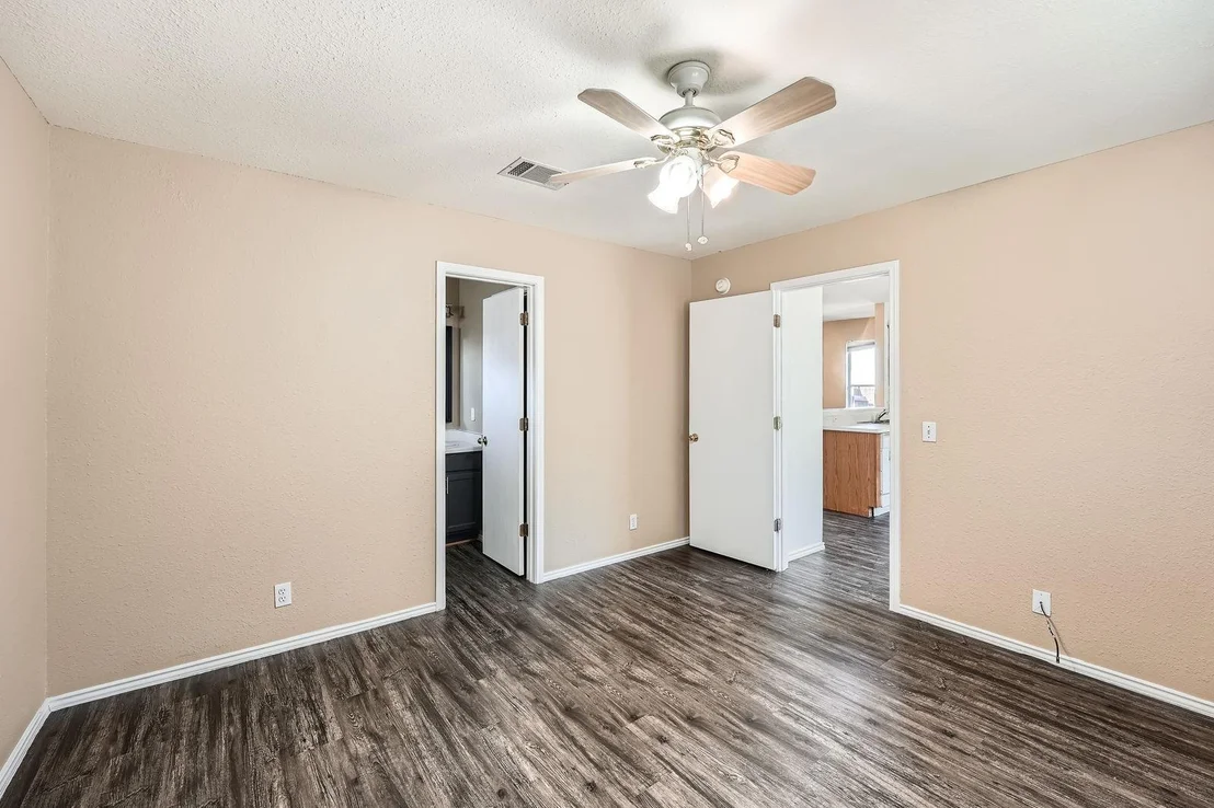 Photo of 16321 Hamilton Point CIR