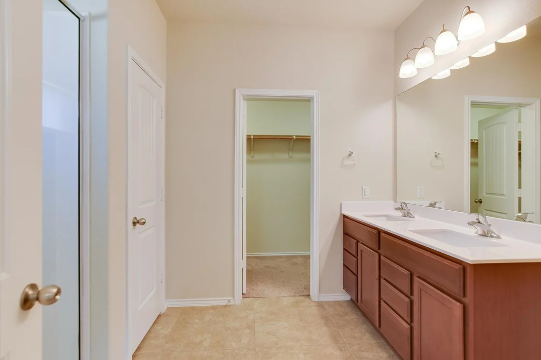 Photo of 4805 Rosaline DR