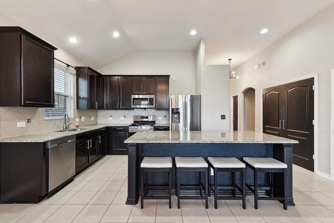 Photo of 225 Shirley DR