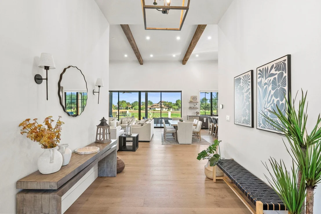 Photo of 100 Encantada