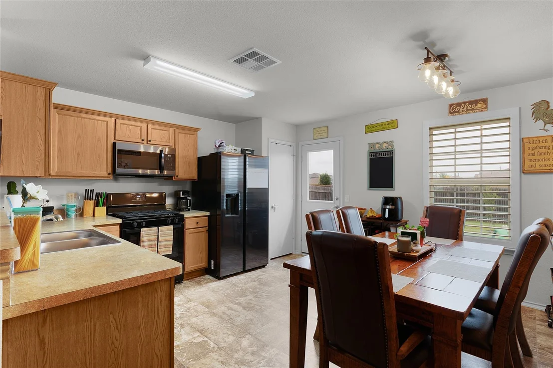 Photo of 18708 Golden Eagle WAY
