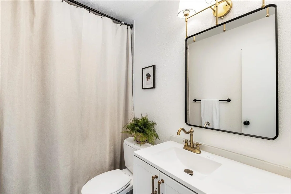 Photo of 2111 Elder PL